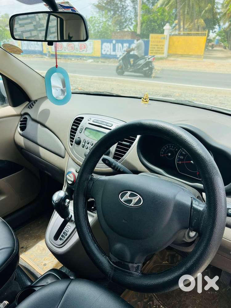 Hyundai I10 Sportz At, 2013, Petrol