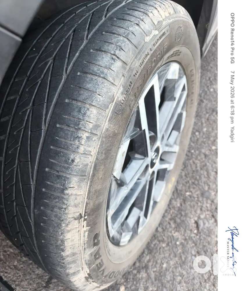 Hyundai Venue 2023 Diesel Well Maintained