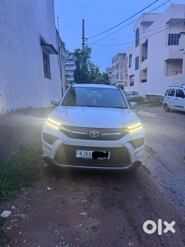 Toyota Urban Cruiser 2025 Manual