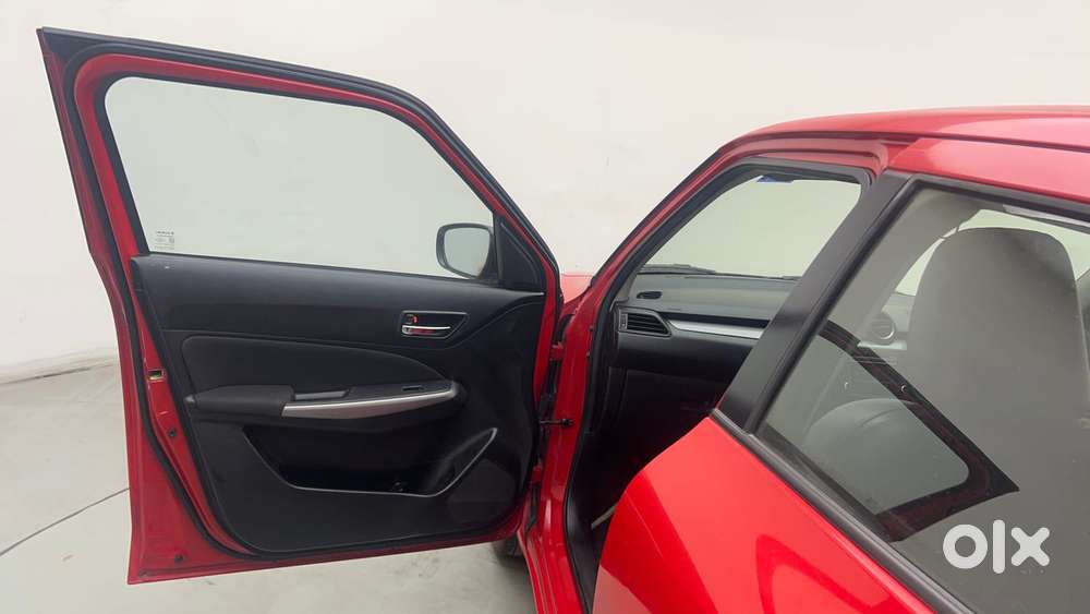 Maruti Suzuki Swift 1.3 Zxi, 2018, Petrol