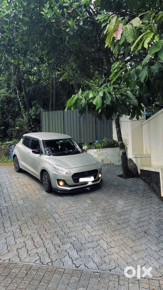 2022 Maruti Suzuki Swift Vxi