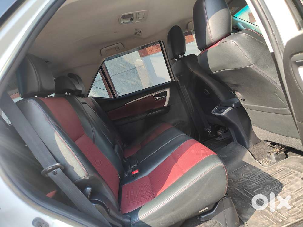 Toyota Fortuner Legender 4x2 At 2.8, 2022, Diesel