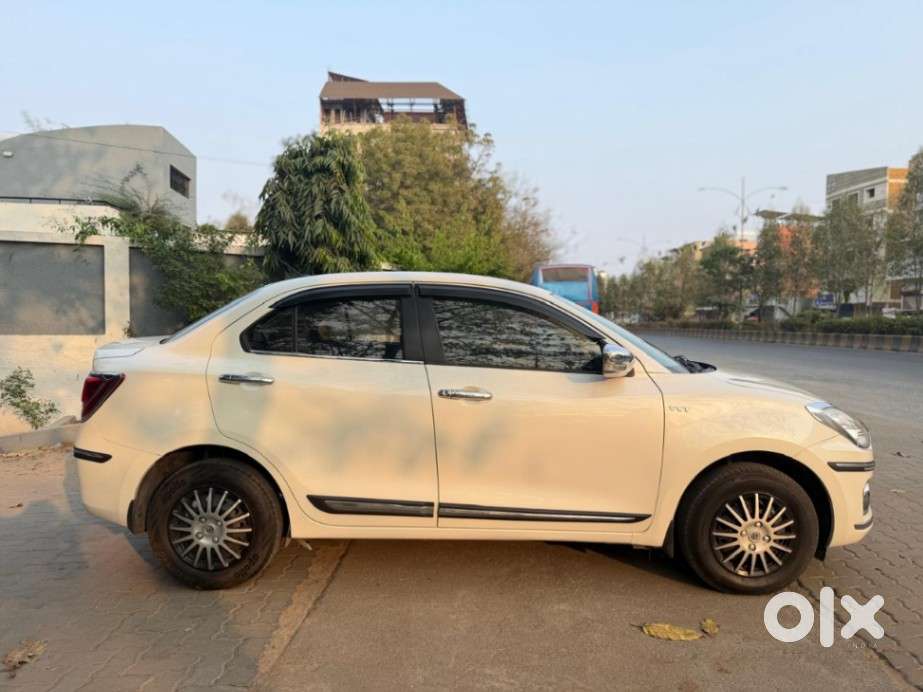 Maruti Suzuki Dzire 1.2 Vxi, 2018, Petrol