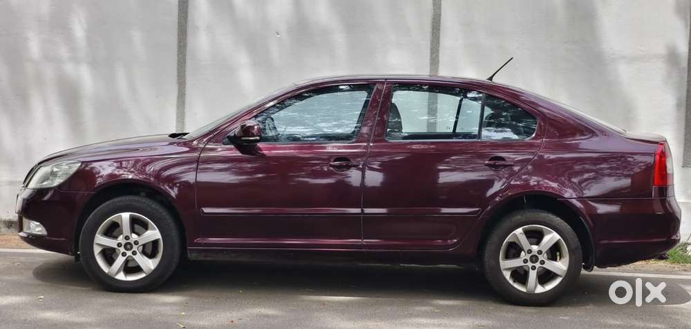 Skoda Laura Elegance 2.0 Tdi Cr Mt, 2012, Diesel