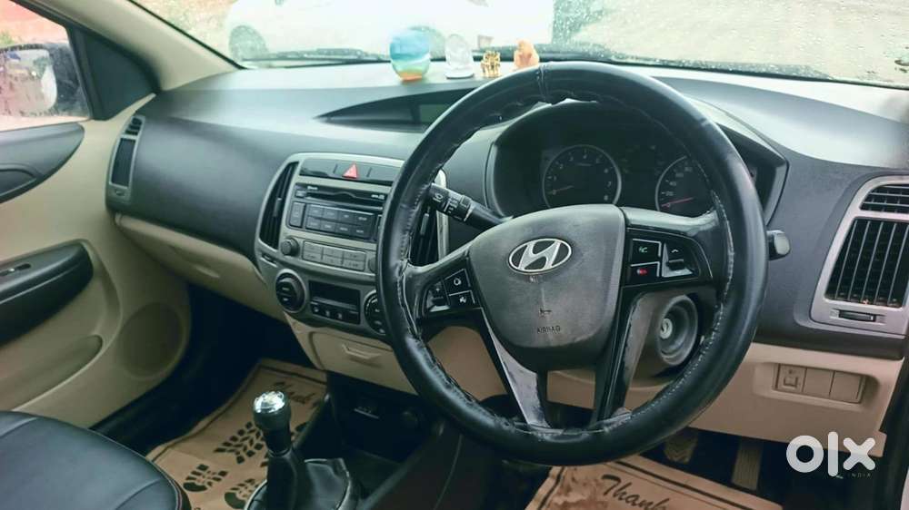 Hyundai I20 Sportz 1.2 Bs-iv, 2013, Petrol