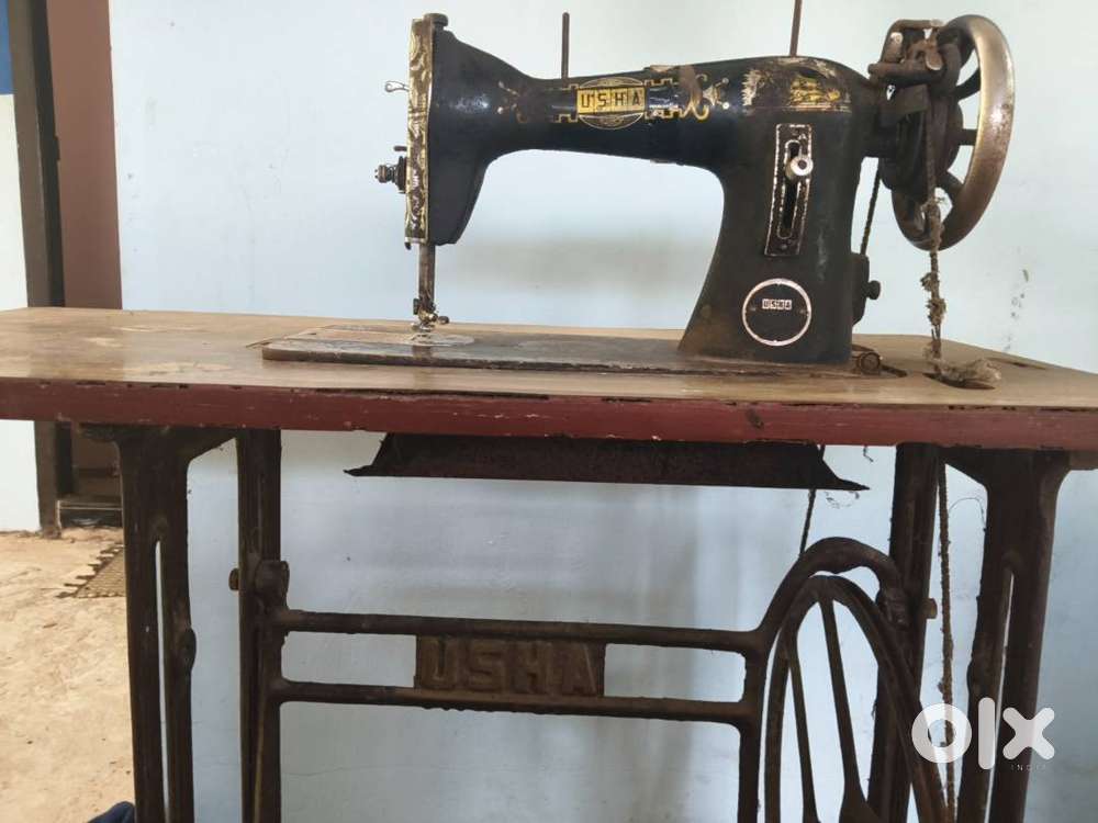 Sweing machine old Usha