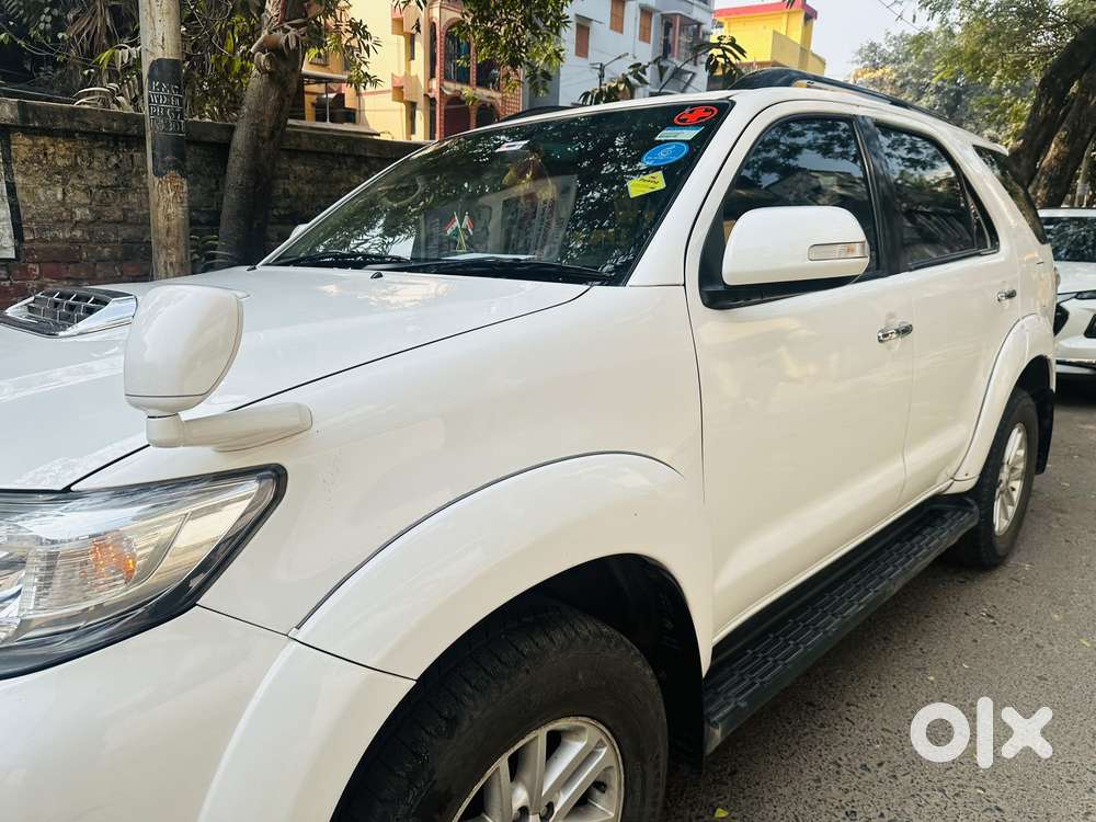 Toyota Fortuner 2011-2016 4x2 At, 2014, Diesel