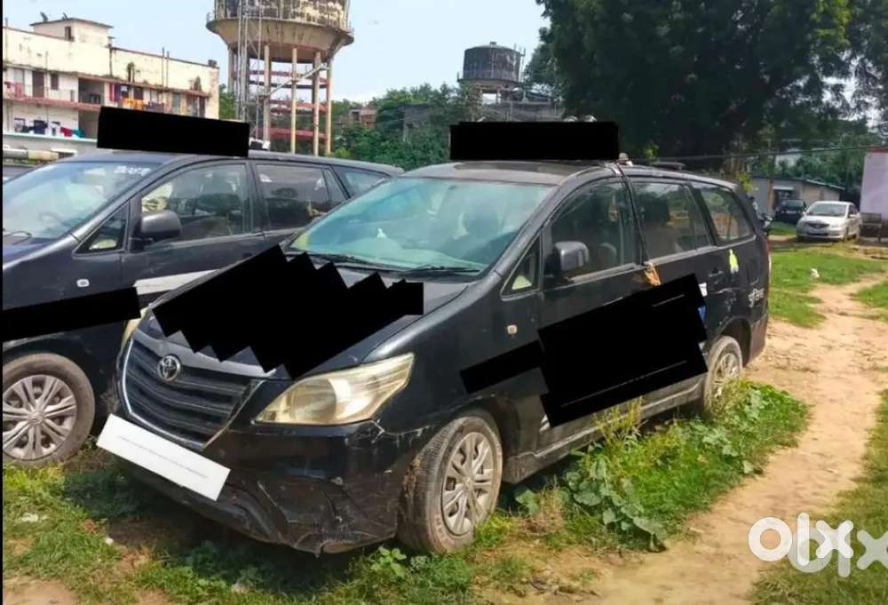 Toyota Innova 2016