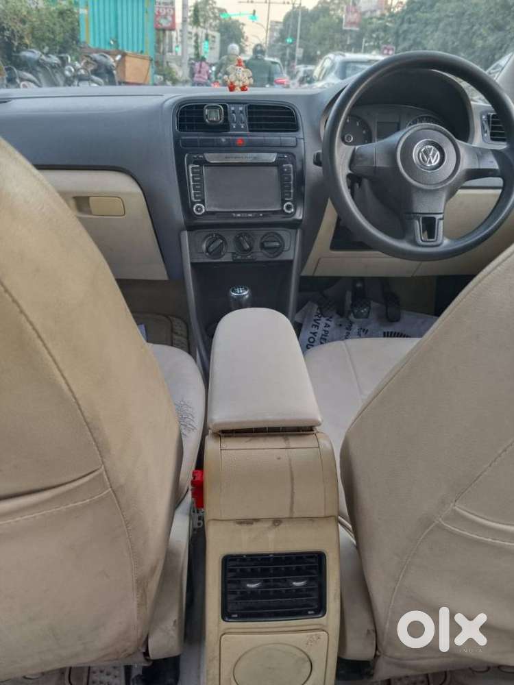 Volkswagen Vento 2010-2013 Petrol Trendline, 2011, Petrol