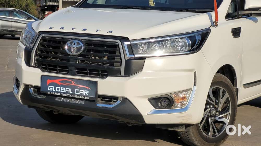 Toyota Innova Crysta [2020-ongoing] 2.4 Gx 8 Str, 2024, Diesel