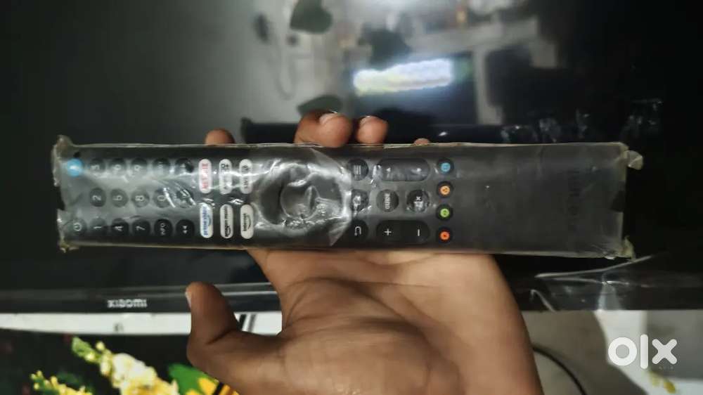 Mi f tv 32 fire tv alexa built.