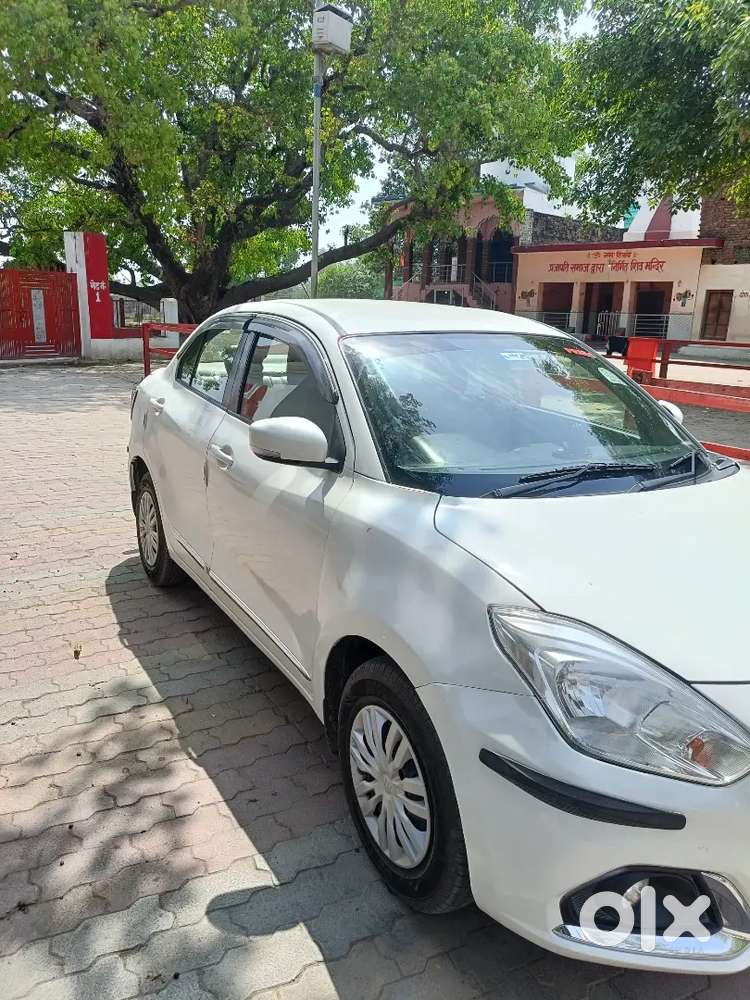 Maruti Suzuki Dzire 2020 Petrol 70000 Km Driven