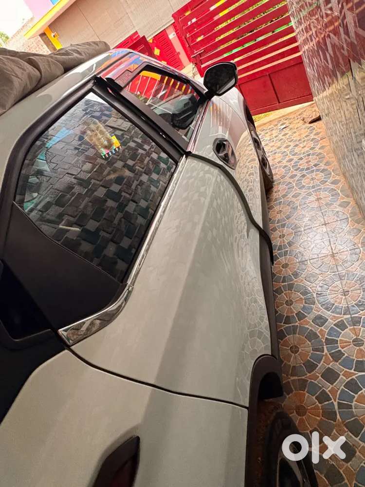 Tata Punch 1.2 Revotron 2025 Petrol Mt