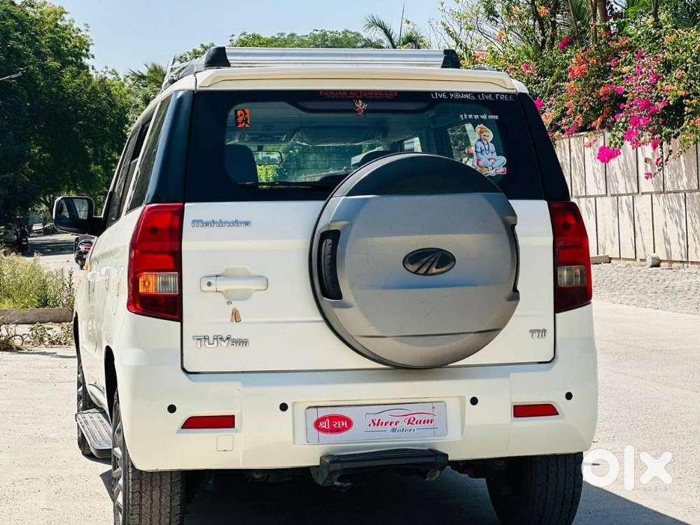 Mahindra Tuv 300 T10, 2018, Diesel