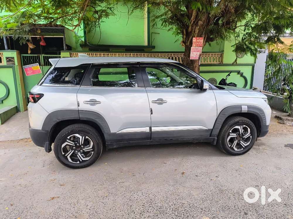 Maruti Suzuki Brezza 2024 Cng & Hybrids 5600 Km Driven