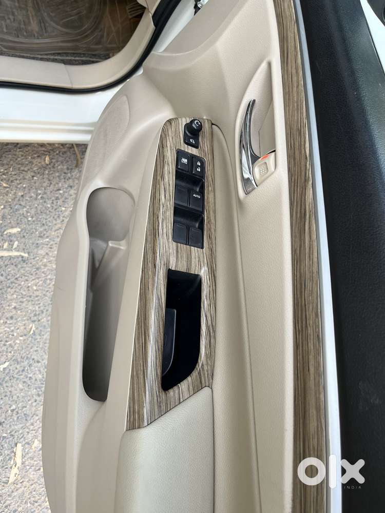 Maruti Suzuki Ciaz Smart Hybrid Alpha , 2022, Petrol