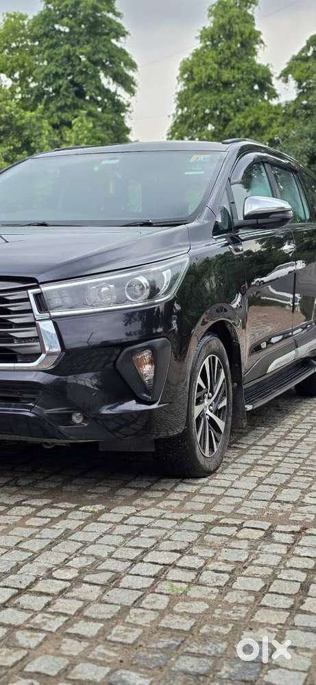 Toyota Innova Crysta 2.4 Z 7 Str, 2022, Diesel