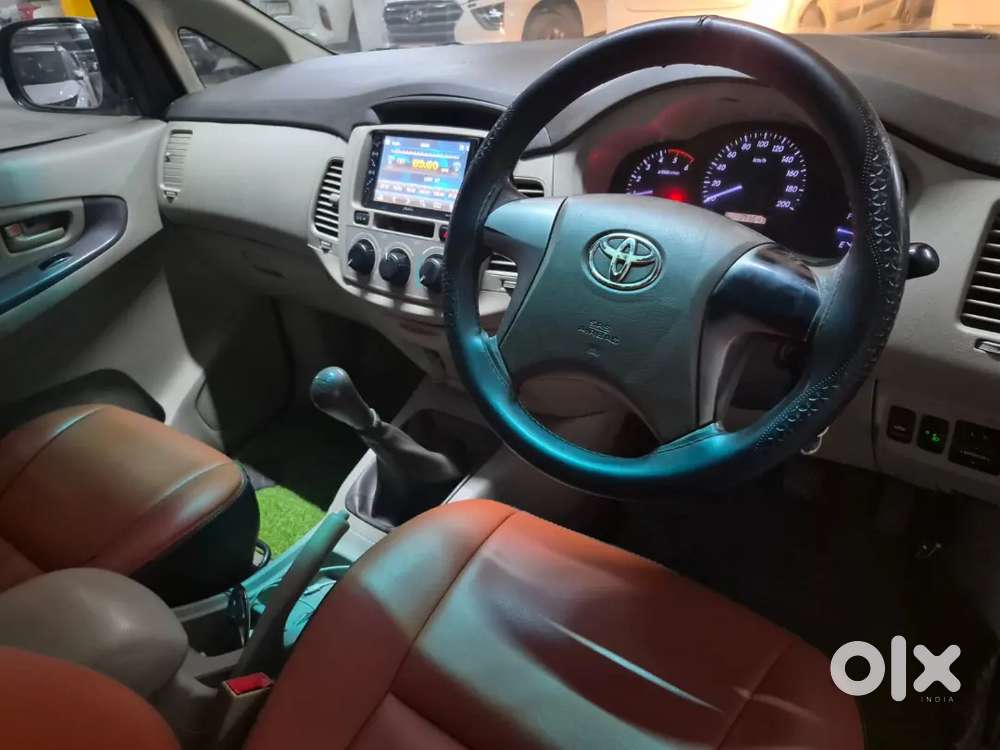 Innova Diesel 2012 Model.with 2keys