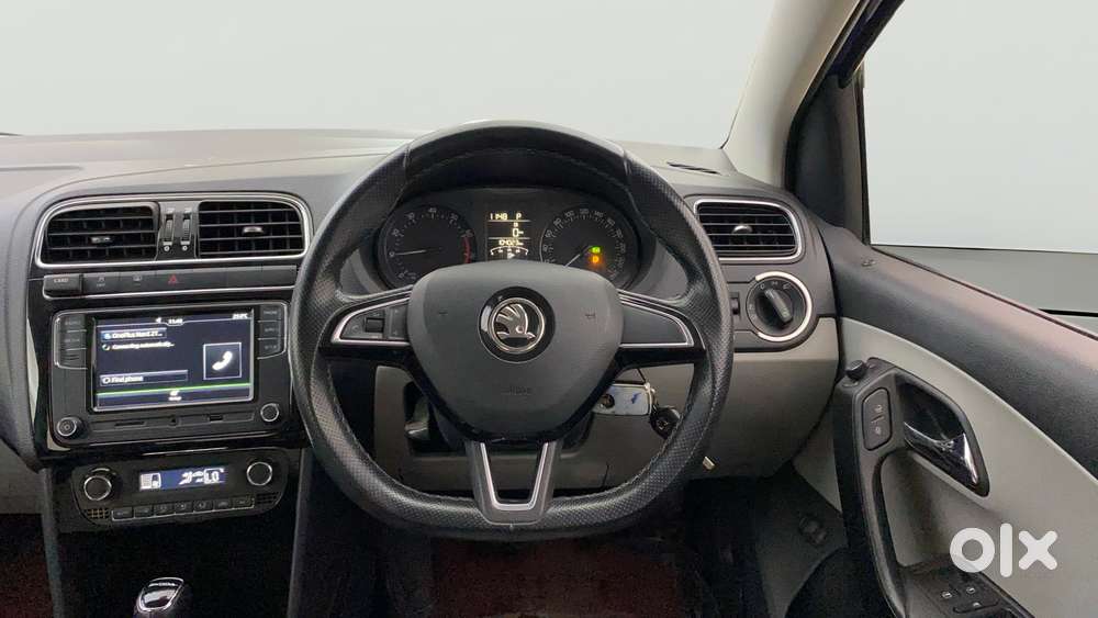 Skoda Rapid 1.0 Ambition Tsi At, 2020, Petrol