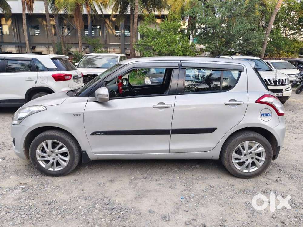 Maruti Suzuki Swift Zxi, 2012, Petrol