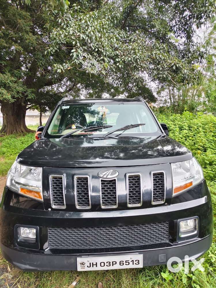 Mahindra Tuv 300 2017