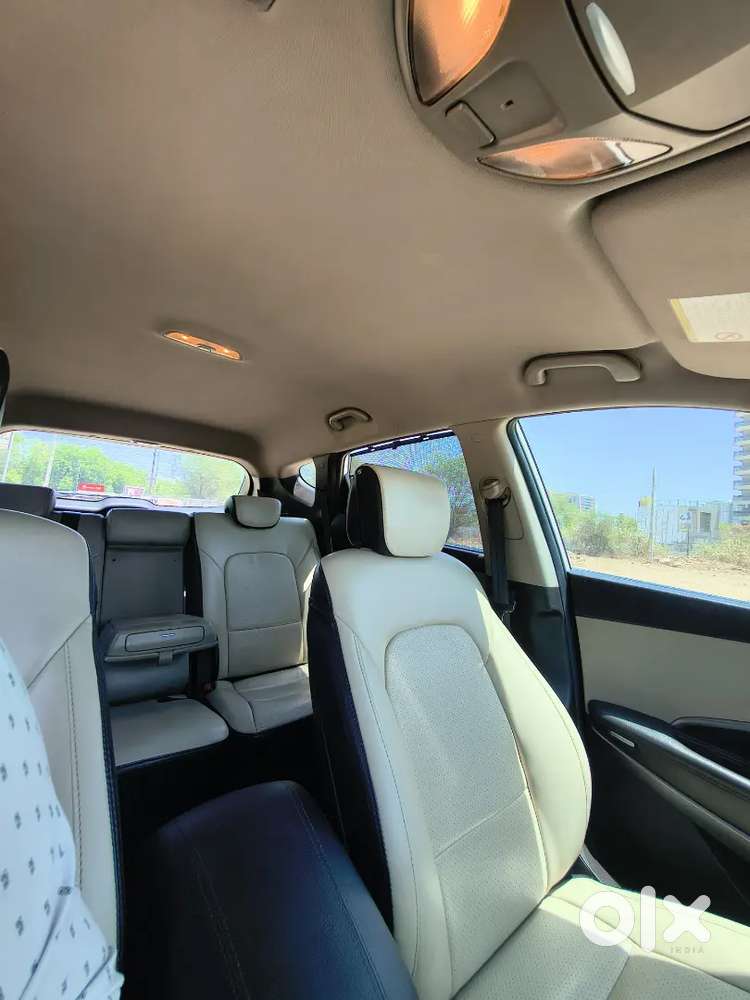 Hyundai Santa Fe 2015 Diesel 122000 Km Driven