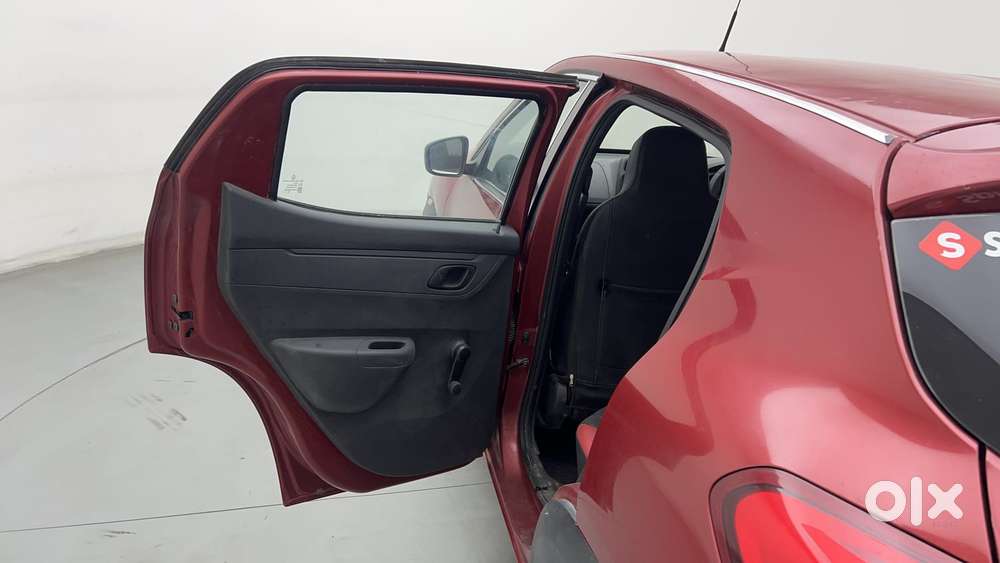 Renault Kwid 1.0 Rxt, 2016, Petrol