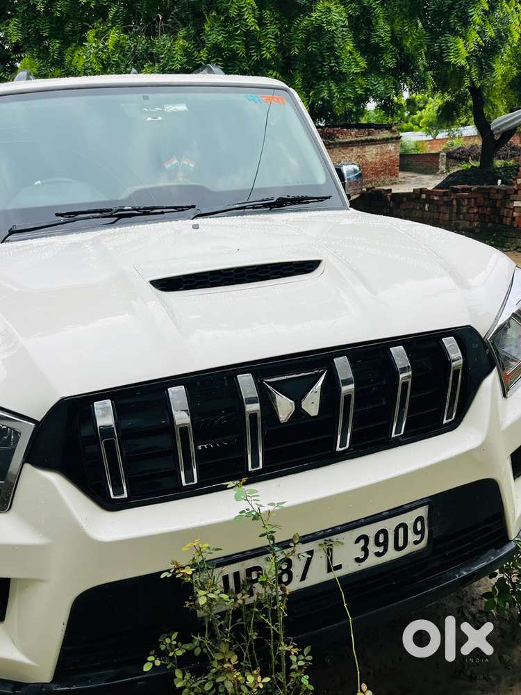 Mahindra Scorpio 2018 Diesel Well Maintained