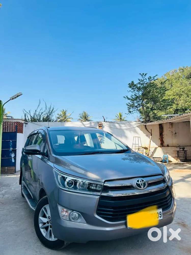 Top Model Innova Crysta Diesel