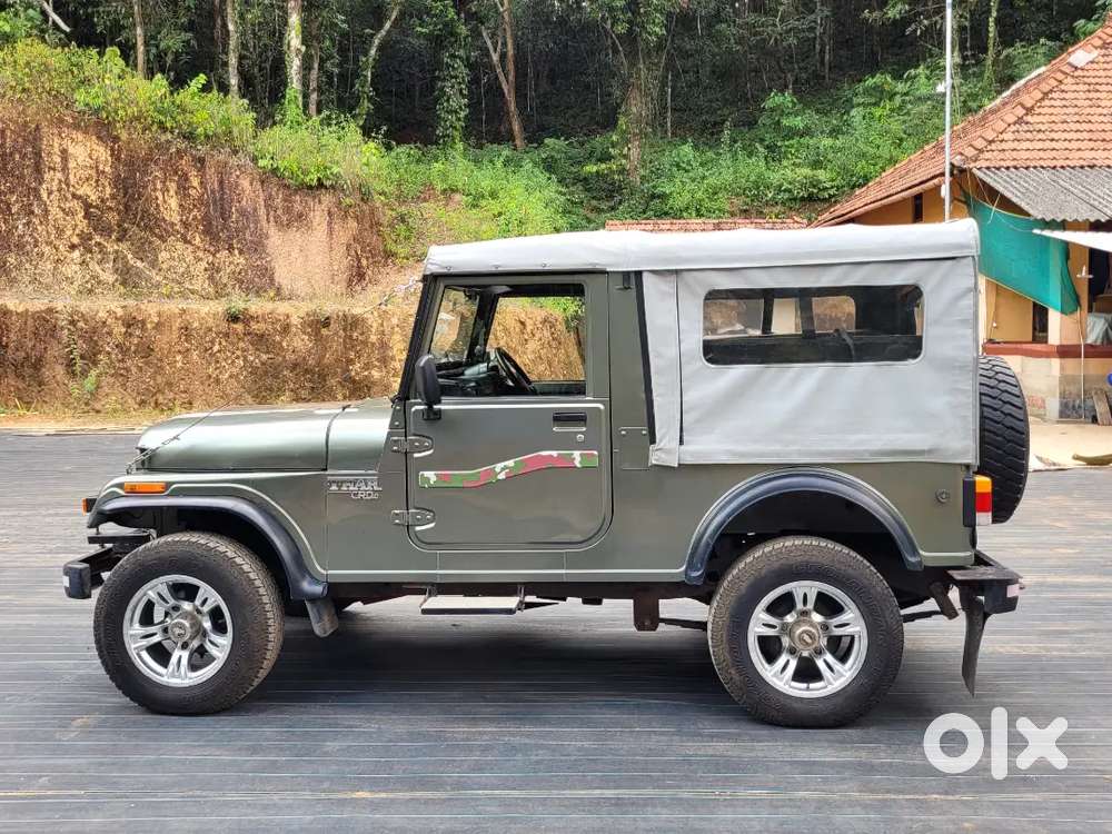 Thar Crde 4x4ac (army Officers Vehicle)