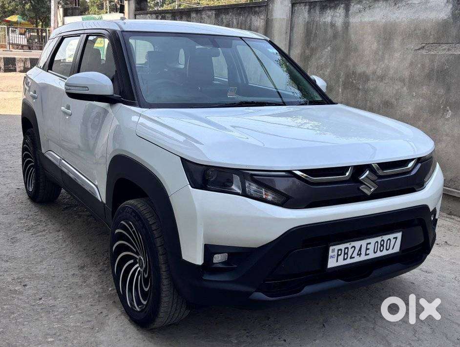 Maruti Suzuki Brezza, 2023, Petrol