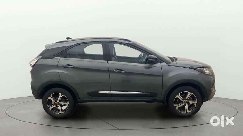 Tata Nexon 1.2 Revotron Xza Plus Premium, 2021, Petrol