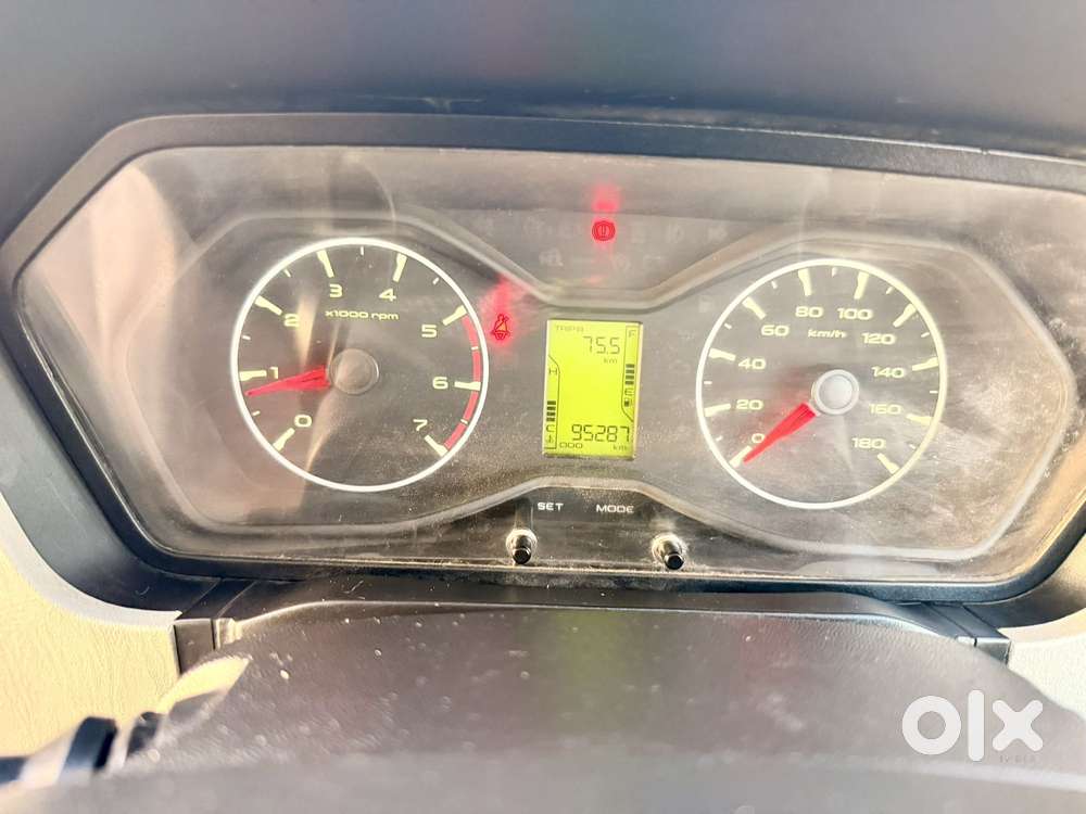 Mahindra Scorpio S5, 2018, Diesel