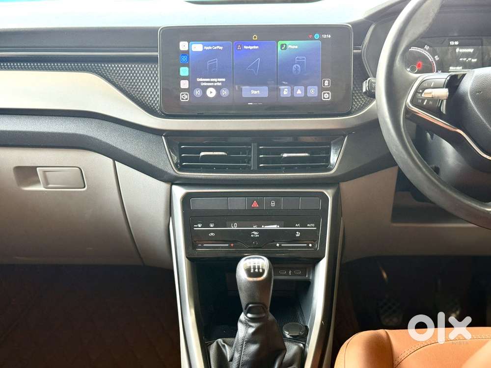 Skoda Kushaq 1.0 Tsi Ambition, 2021, Petrol