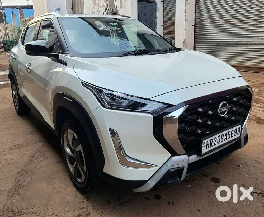 Nissan Magnite, 2025, Petrol