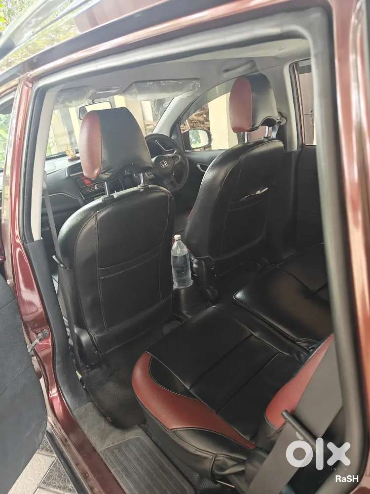Honda Brv - 7 Seater