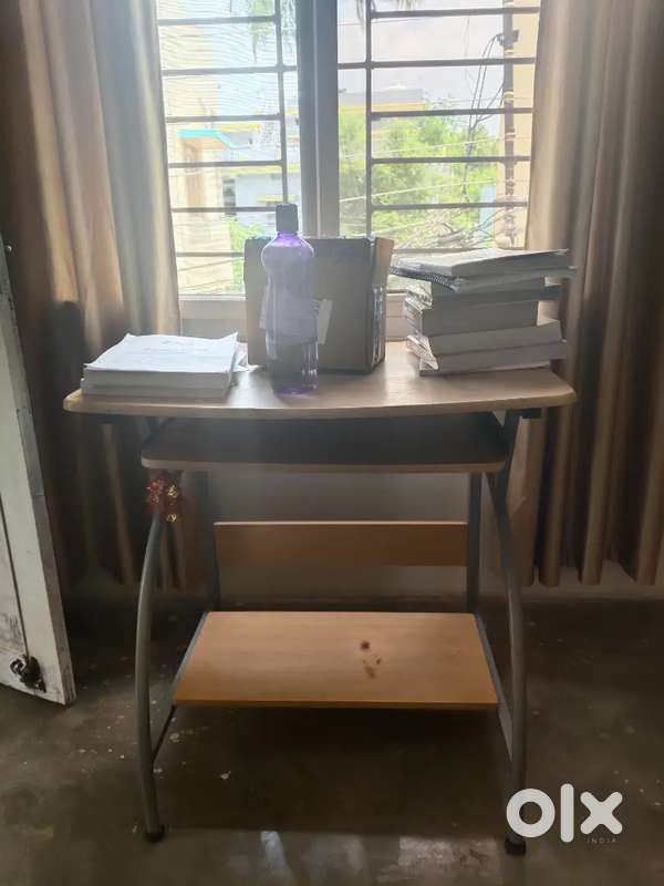 Study table, computer table for multiple works