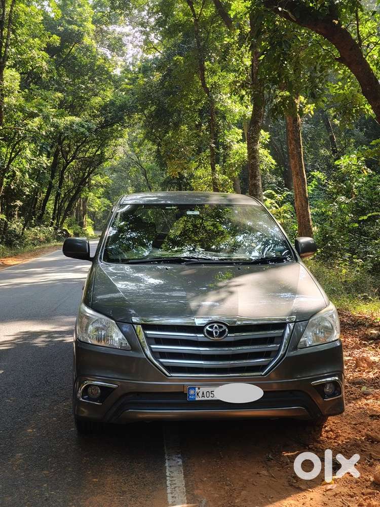 Toyota Innova Diesel 2012