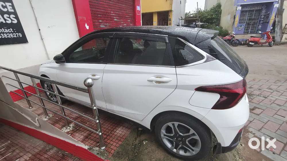 Hyundai New I20(o) 2024 Petrol 32000 Km Driven, Milage 20km Per Letter