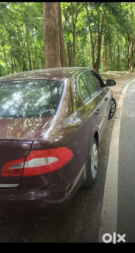 Skoda Superb 1.8 Petrol 2011 – Good Condition