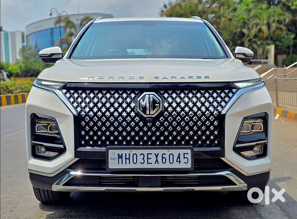 Mg Hector Plus Sharp Pro 1.5 Turbo Petrol Cvt 7 Str, 2025, Petrol