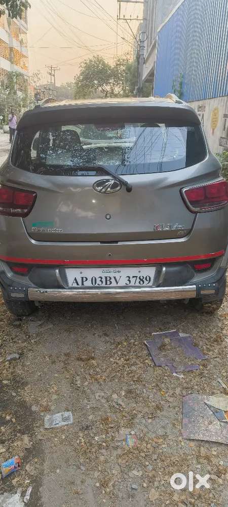 Mahindra Kuv 100 2015 Petrol 90000 Km Driven