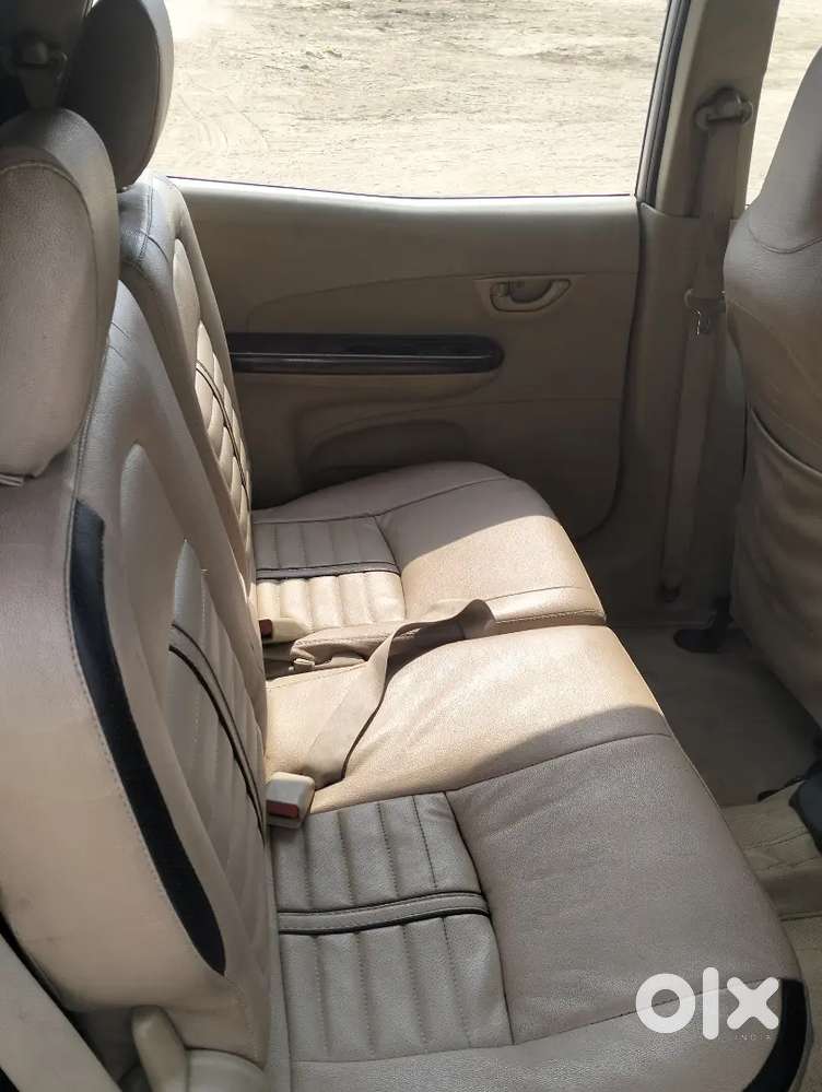 Honda Mobilio 2015 Diesel 122000 Km Driven