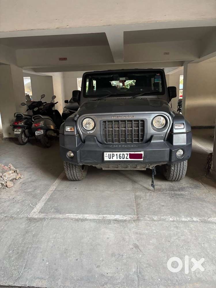 Mahindra Thar Petrol 2023