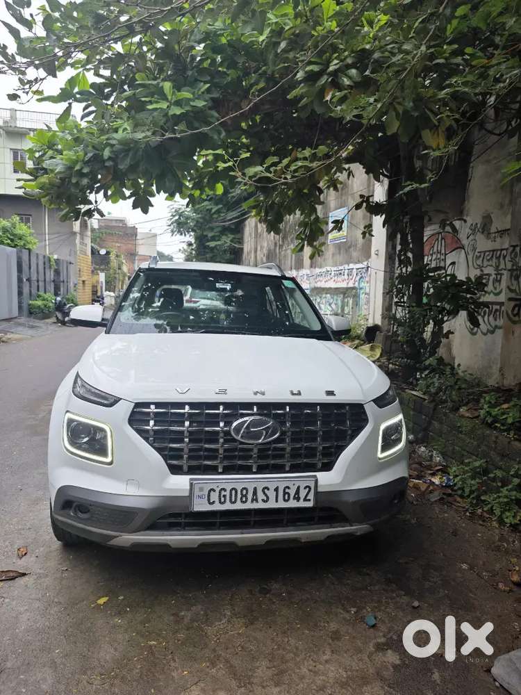 Zero Maintenance Second Owner Car, Sunroof Hai, Tymps Wale Na Msg Kre