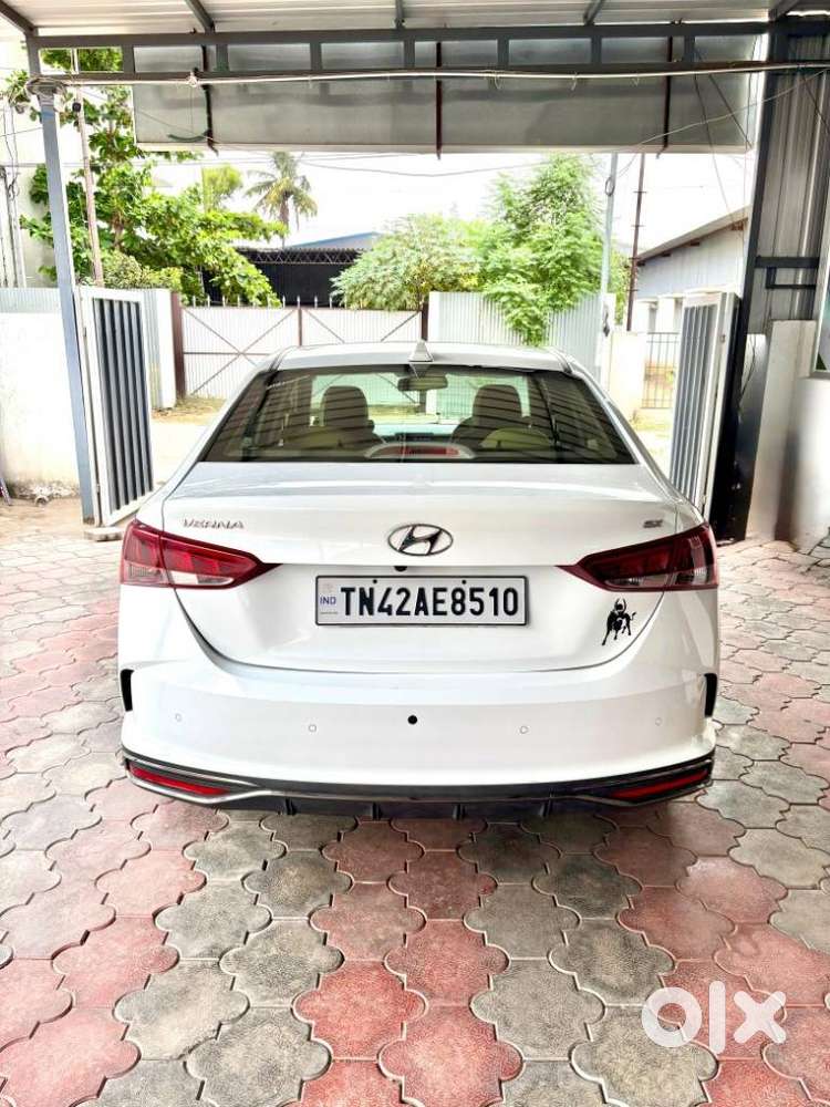 Hyundai Verna 1.5 Sx Petrol Mt, 2020, Petrol