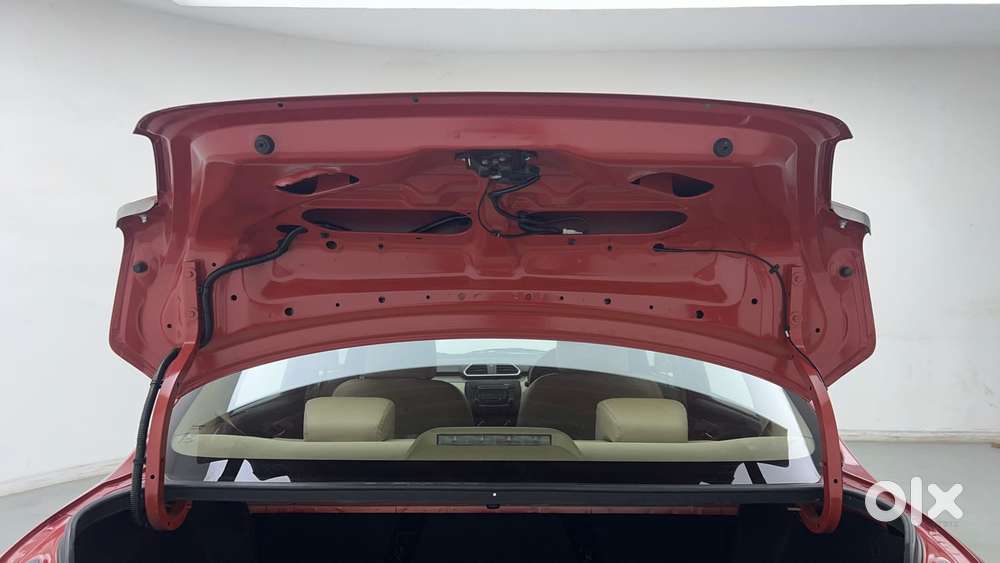 Maruti Suzuki Dzire Vxi Ags, 2020, Petrol