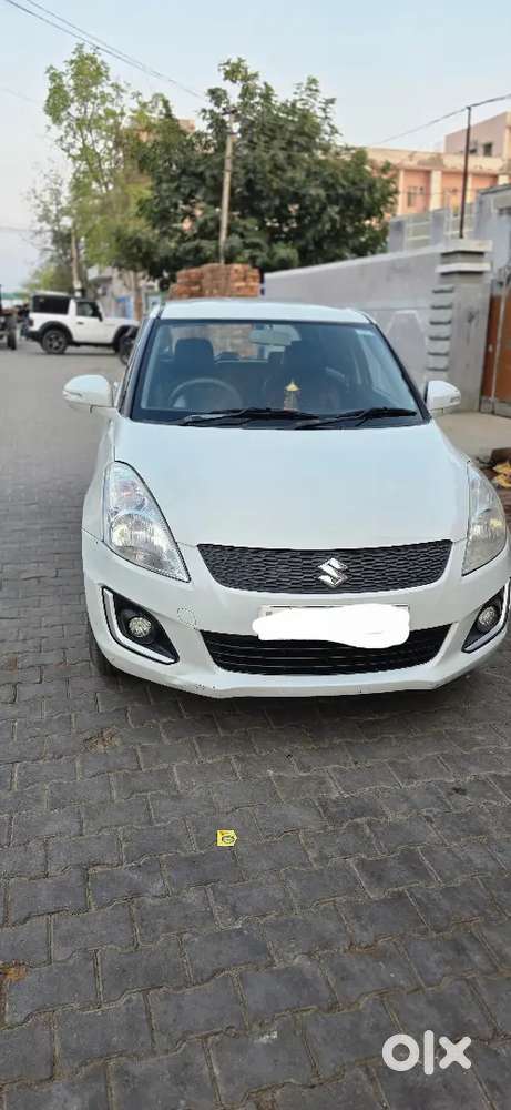 Maruti Suzuki Swift 2016 Petrol 110000 Km Driven
