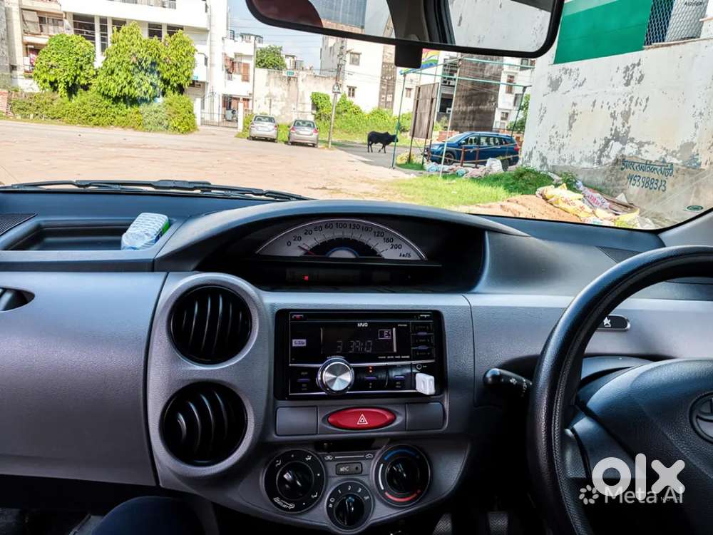 Toyota Etios Liva 2012