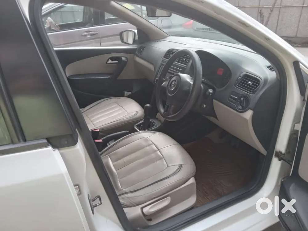 Volkswagen Polo 2013 Petrol 72000 Km Driven